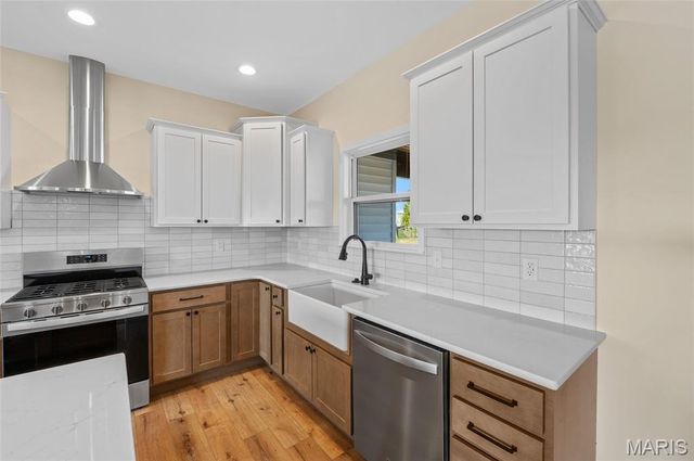 5 Grant Court, Troy, IL 62294