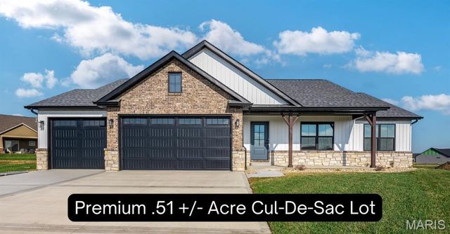 5 Grant Court, Troy, IL 62294