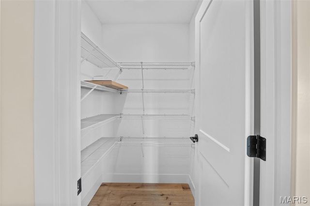 5 Grant Court, Troy, IL 62294