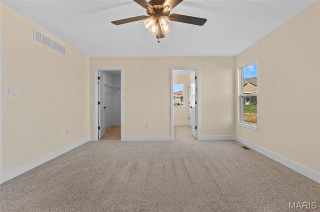 5 Grant Court, Troy, IL 62294