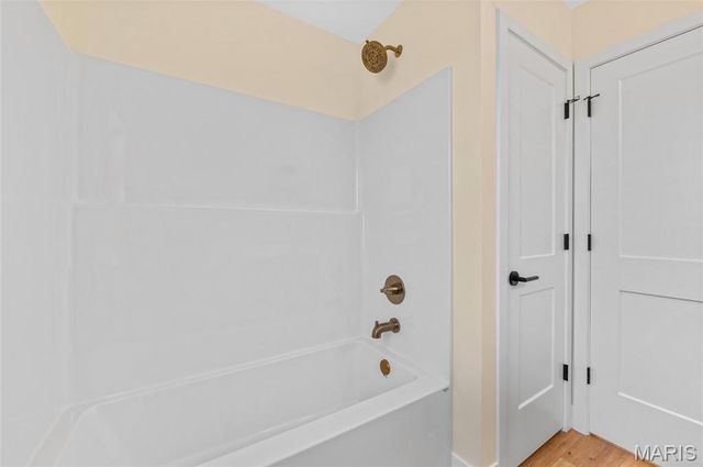 5 Grant Court, Troy, IL 62294