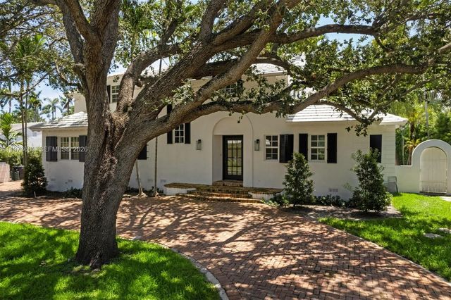 6675 Roxbury Ln, Miami Beach, FL 33141