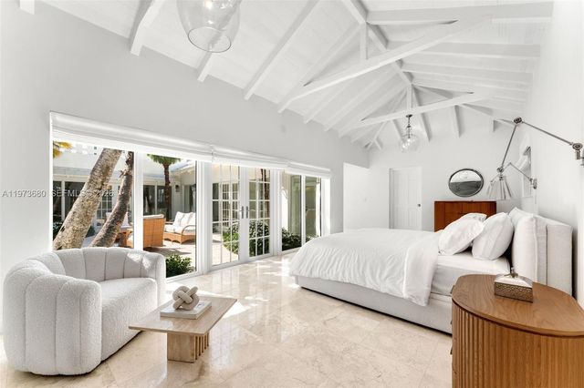 6675 Roxbury Ln, Miami Beach, FL 33141