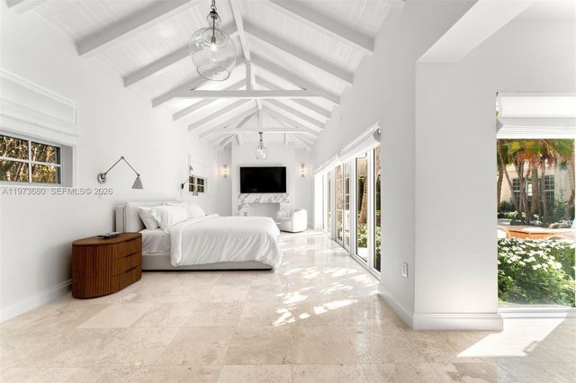 6675 Roxbury Ln, Miami Beach, FL 33141