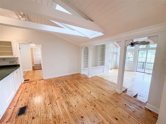 175 LAKE GENEVA ROAD, Geneva, FL 32732