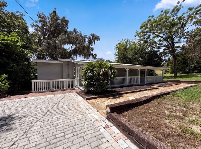 175 LAKE GENEVA ROAD, Geneva, FL 32732