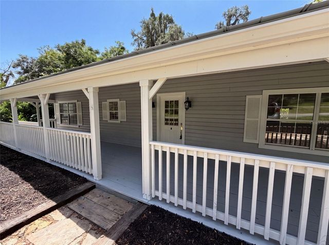 175 LAKE GENEVA ROAD, Geneva, FL 32732