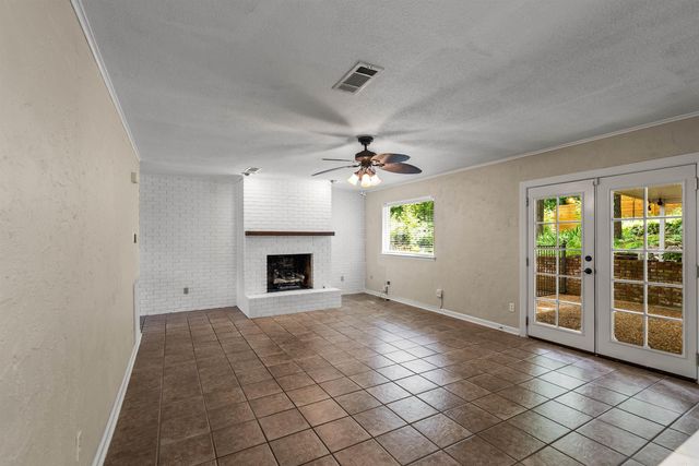 1611 Alberta Drive, Little Rock, AR 72227