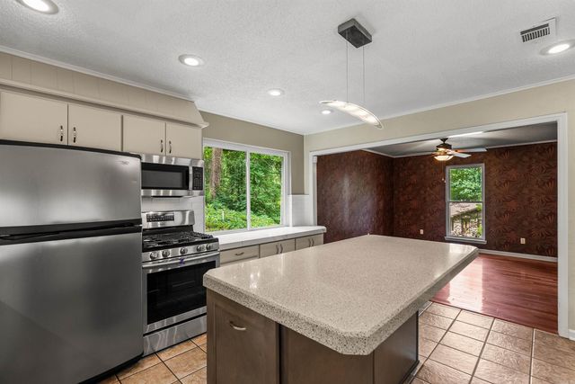 1611 Alberta Drive, Little Rock, AR 72227