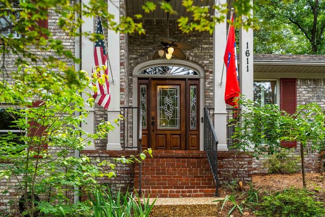 1611 Alberta Drive, Little Rock, AR 72227