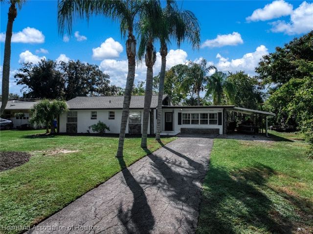 1704 Amber Lane, Sebring, FL 33852