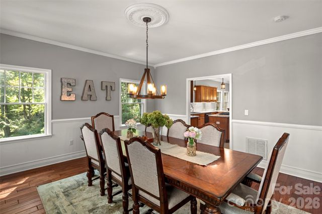 349 View Rock Lane, Hendersonville, NC 28791