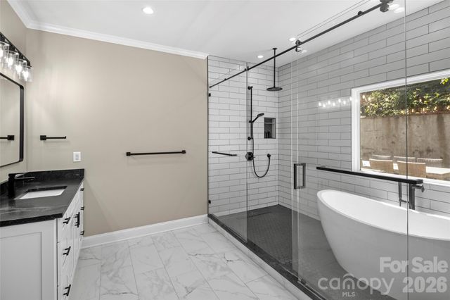 349 View Rock Lane, Hendersonville, NC 28791