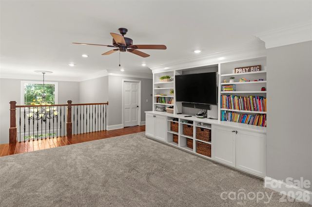 349 View Rock Lane, Hendersonville, NC 28791