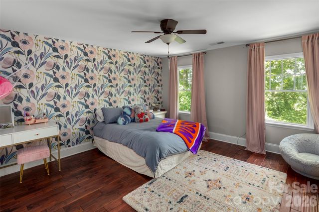 349 View Rock Lane, Hendersonville, NC 28791