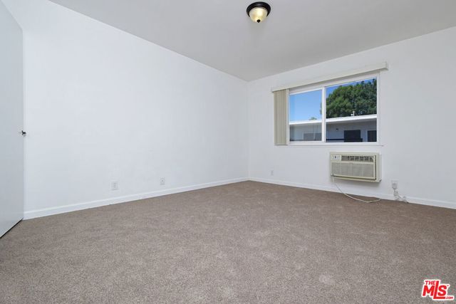 9301 Darby Avenue, Northridge, CA 91325