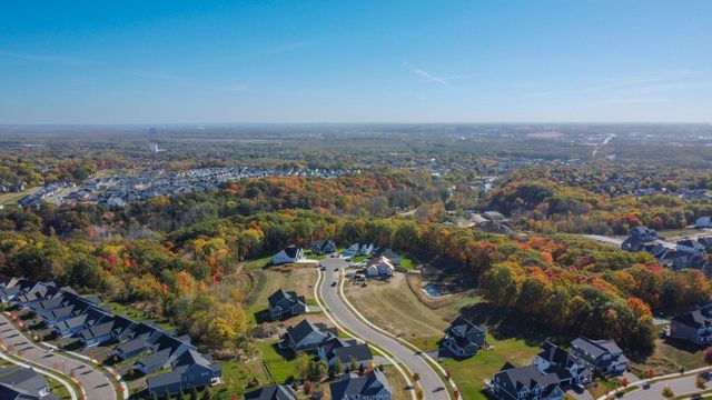 4319 Deere Trail, Chaska, MN 55318