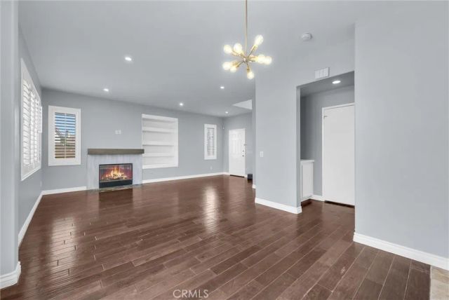 962 Redtail, Corona, CA 92879