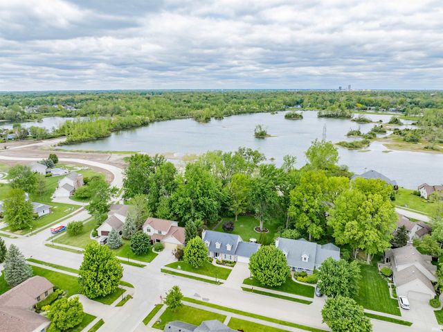 1728 Lakewood Drive, Fort Wayne, IN 46819