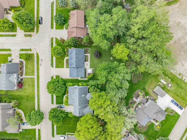 1728 Lakewood Drive, Fort Wayne, IN 46819