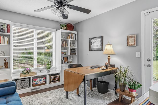 1728 Lakewood Drive, Fort Wayne, IN 46819