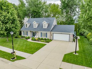 1728 Lakewood Drive, Fort Wayne, IN 46819