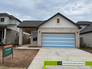 204 Bloomington Loop, Hutto, TX 78634