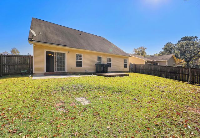 405 Green Park Lane, Goose Creek, SC 29445