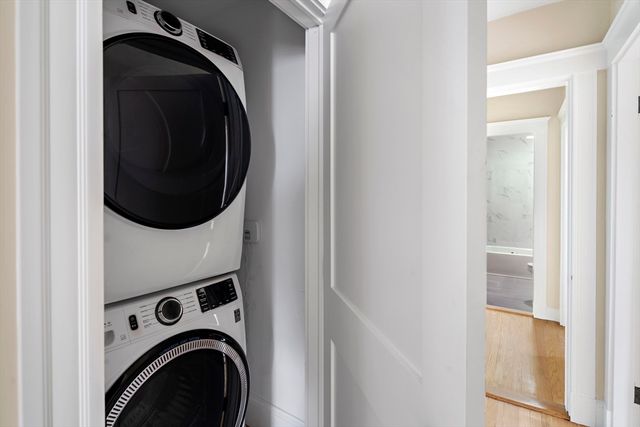 23 Thelma Rd PH, Boston, MA 02122