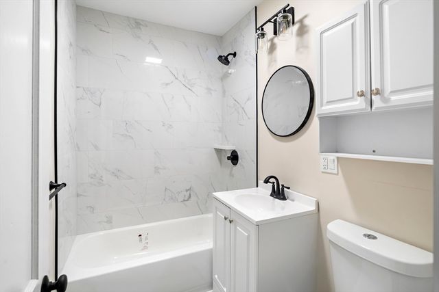 23 Thelma Rd PH, Boston, MA 02122