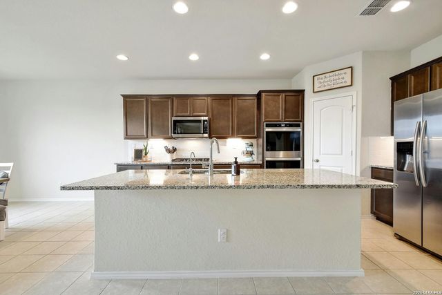 149 Inverness, Boerne, TX 78015