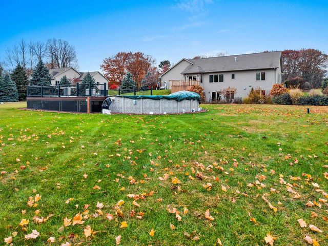 2378 AUTUMN RIDGE TRAIL, Green Bay, WI 54313