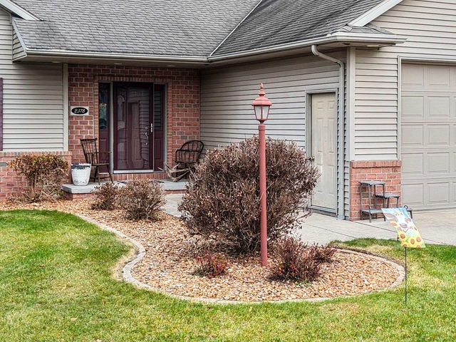 2378 AUTUMN RIDGE TRAIL, Green Bay, WI 54313