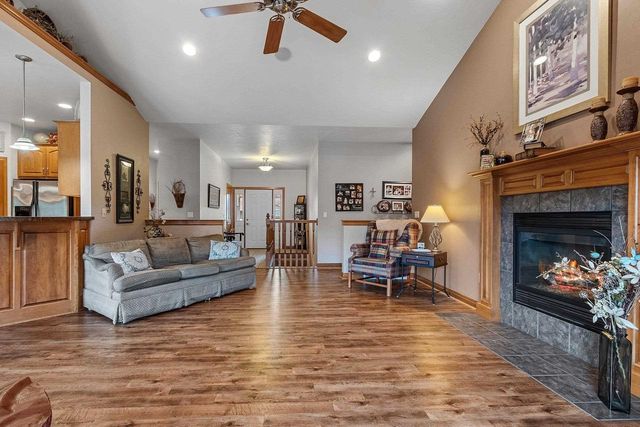 2378 AUTUMN RIDGE TRAIL, Green Bay, WI 54313