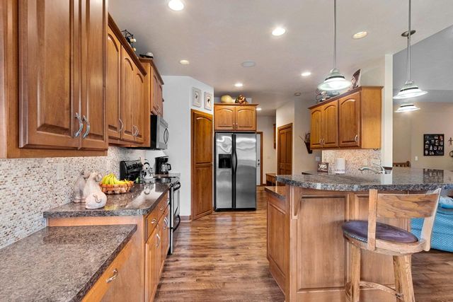 2378 AUTUMN RIDGE TRAIL, Green Bay, WI 54313