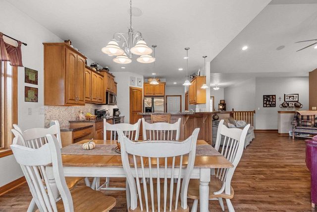 2378 AUTUMN RIDGE TRAIL, Green Bay, WI 54313