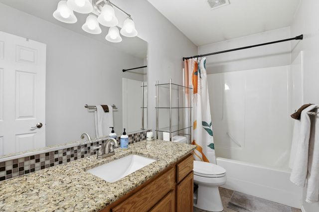 19223 E 6TH Ave, Spokane Valley, WA 99016