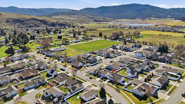 19223 E 6TH Ave, Spokane Valley, WA 99016