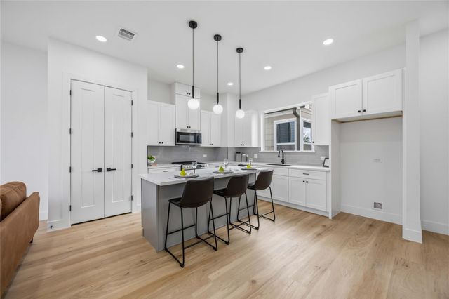 2012 Yates Street, Houston, TX 77020