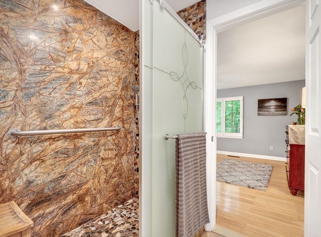 2 Daybreak 2, Wayland, MA 01778