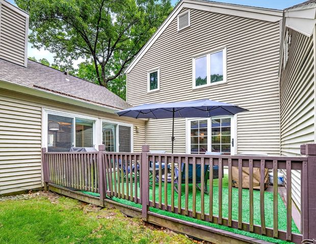 2 Daybreak 2, Wayland, MA 01778