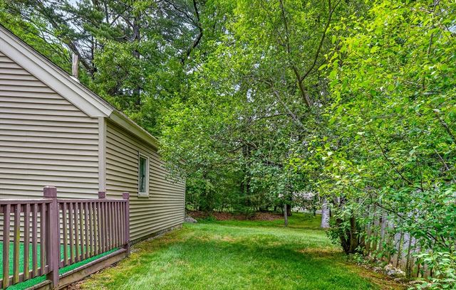 2 Daybreak 2, Wayland, MA 01778