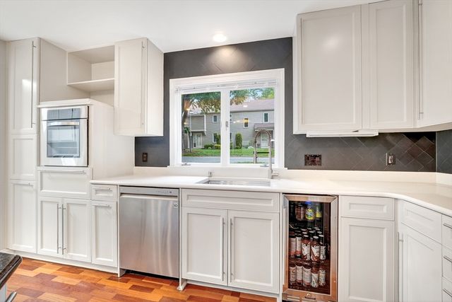 2 Daybreak 2, Wayland, MA 01778