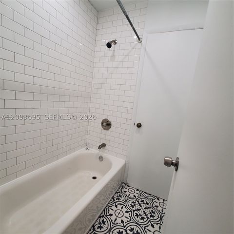 1211 S Independence Dr 1211E, Homestead, FL 33034