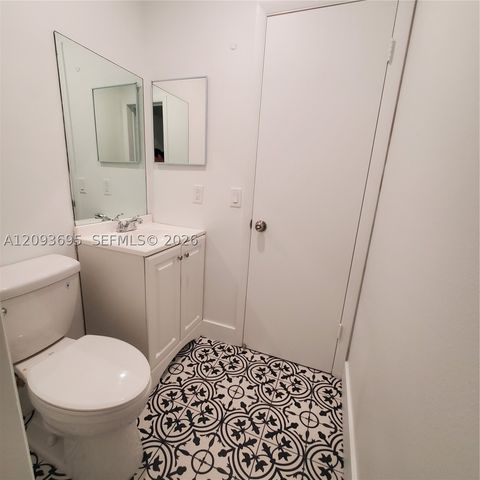 1211 S Independence Dr 1211E, Homestead, FL 33034