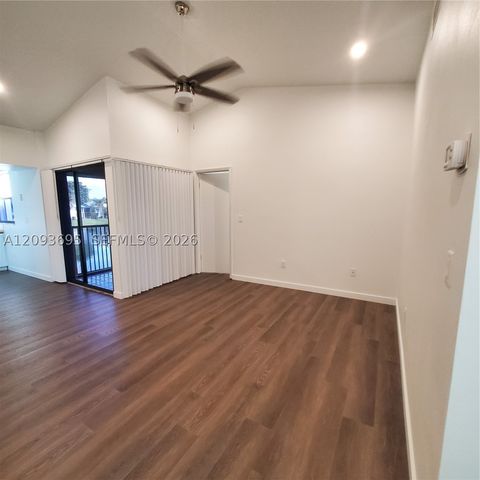 1211 S Independence Dr 1211E, Homestead, FL 33034