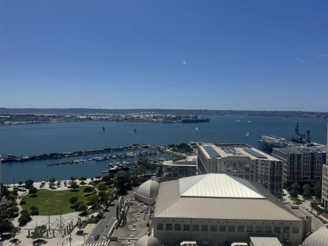 700 W Harbor Dr 2503, San Diego, CA 92101