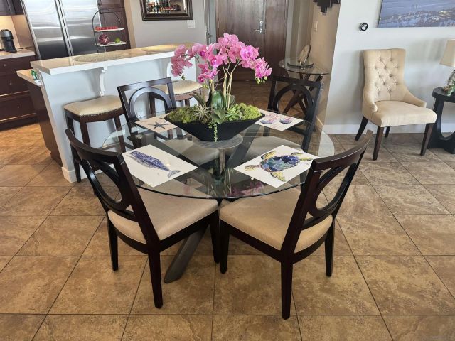 700 W Harbor Dr 2503, San Diego, CA 92101