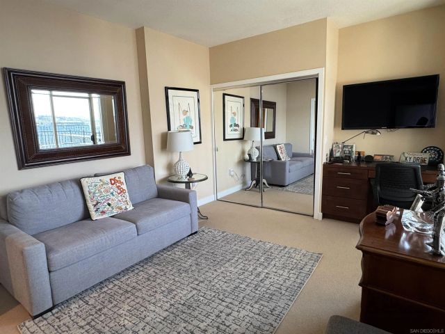 700 W Harbor Dr 2503, San Diego, CA 92101