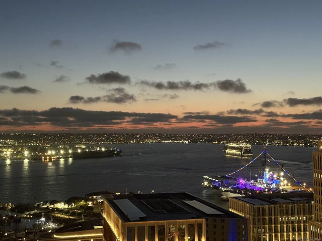 700 W Harbor Dr 2503, San Diego, CA 92101